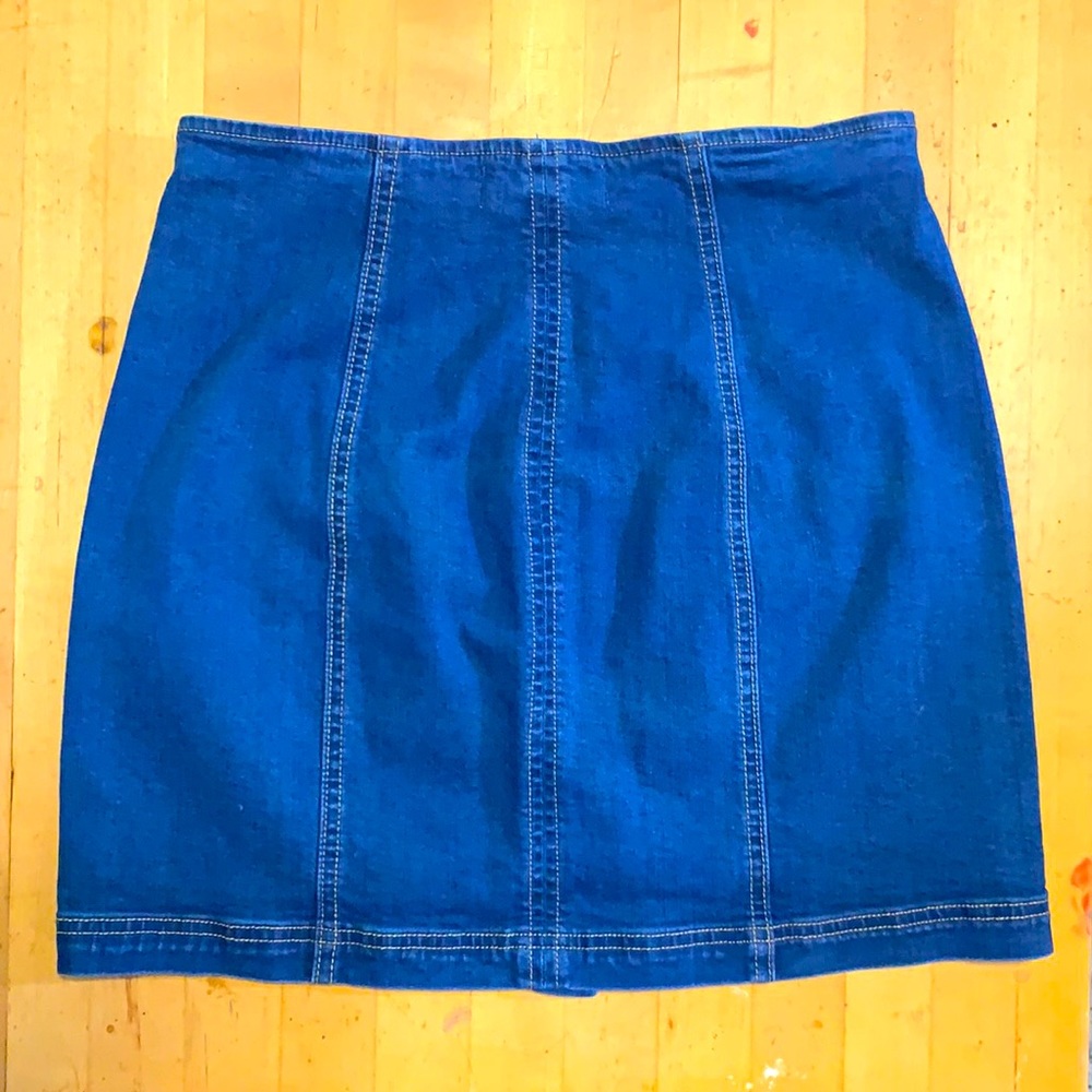PacSun Denim Embroidered Mini Skirt - Picture 2 of 3